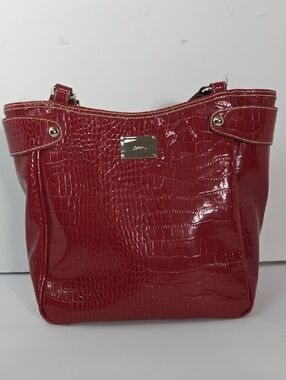 Liz&Co Red Croc-Embossed Patent Tote